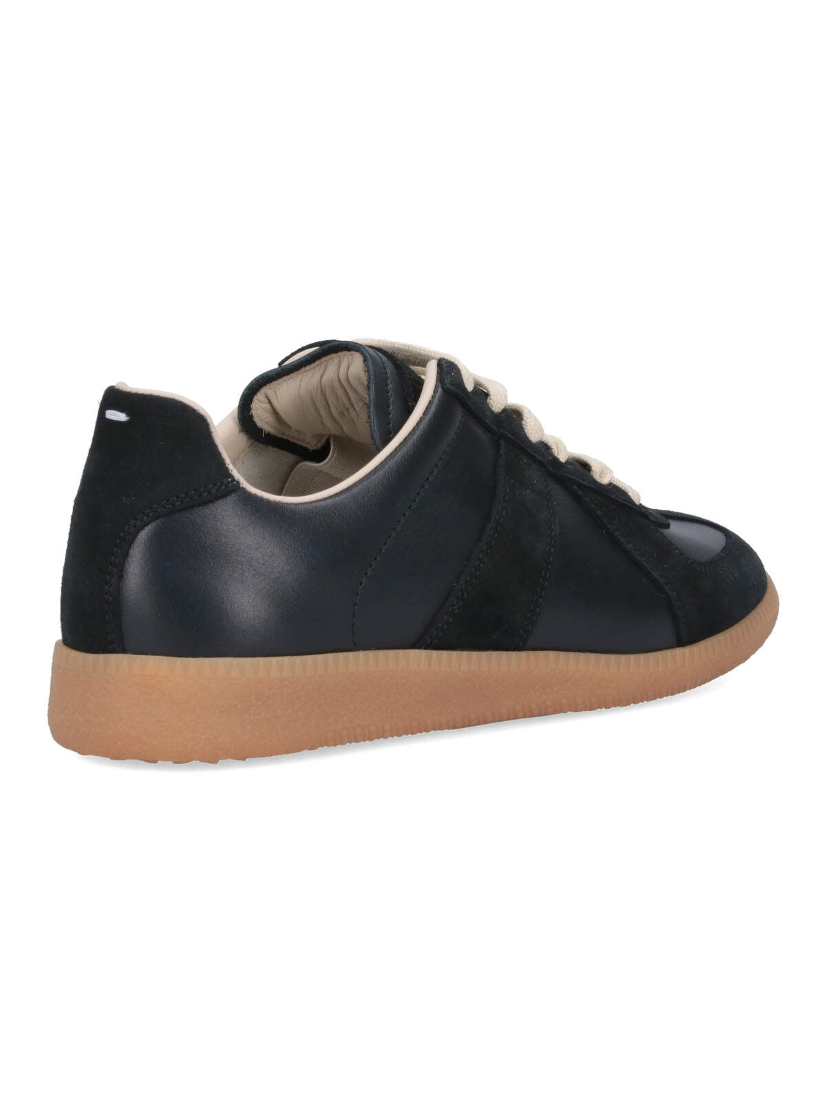 Low-Top Sneakers With Suede Detailing