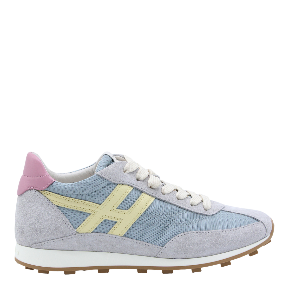 Minimalistyczne białe sneakersy niskie z amortyzowaną podeszwą