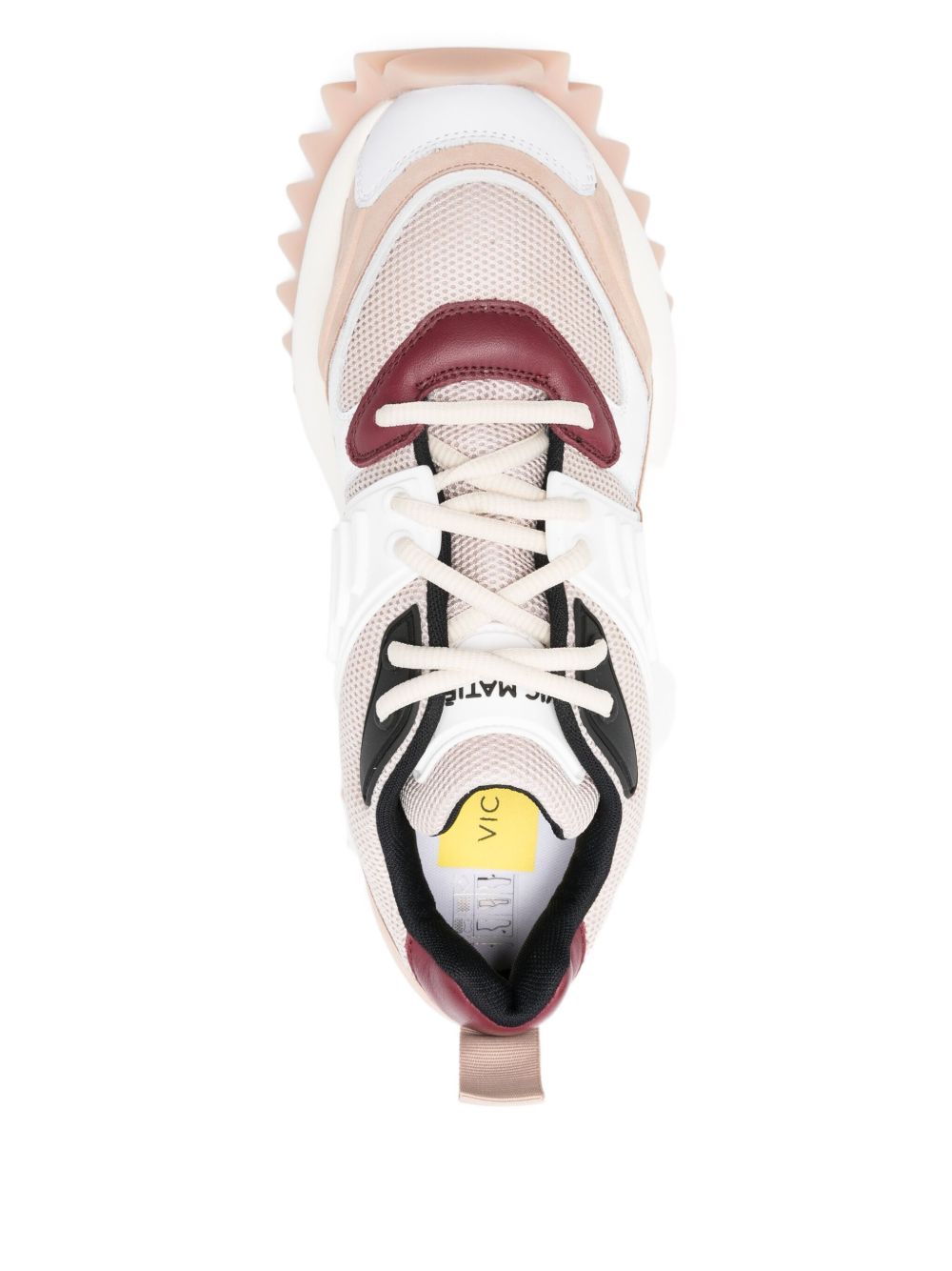 Sneakers ze skóry cielęcej z panelami z siateczki