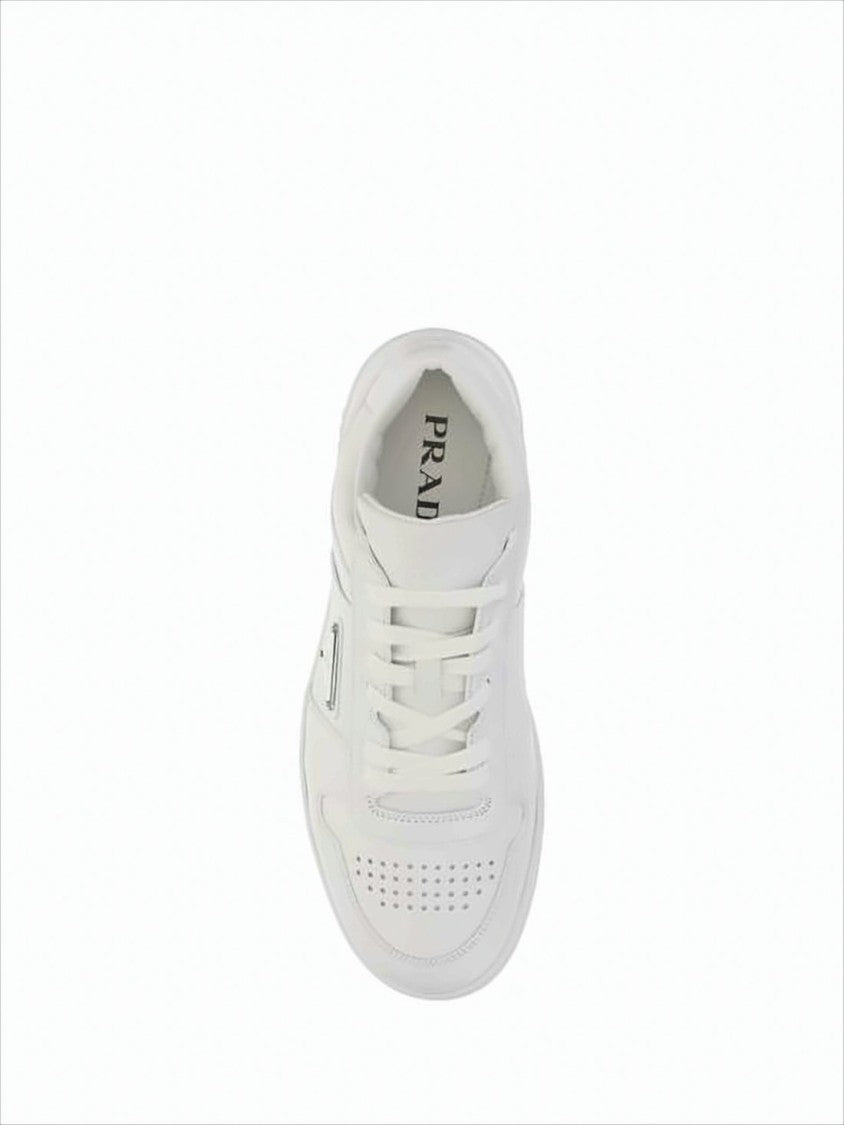 Minimalist White Low-Top Sneakers with Triangular Logo Plaque