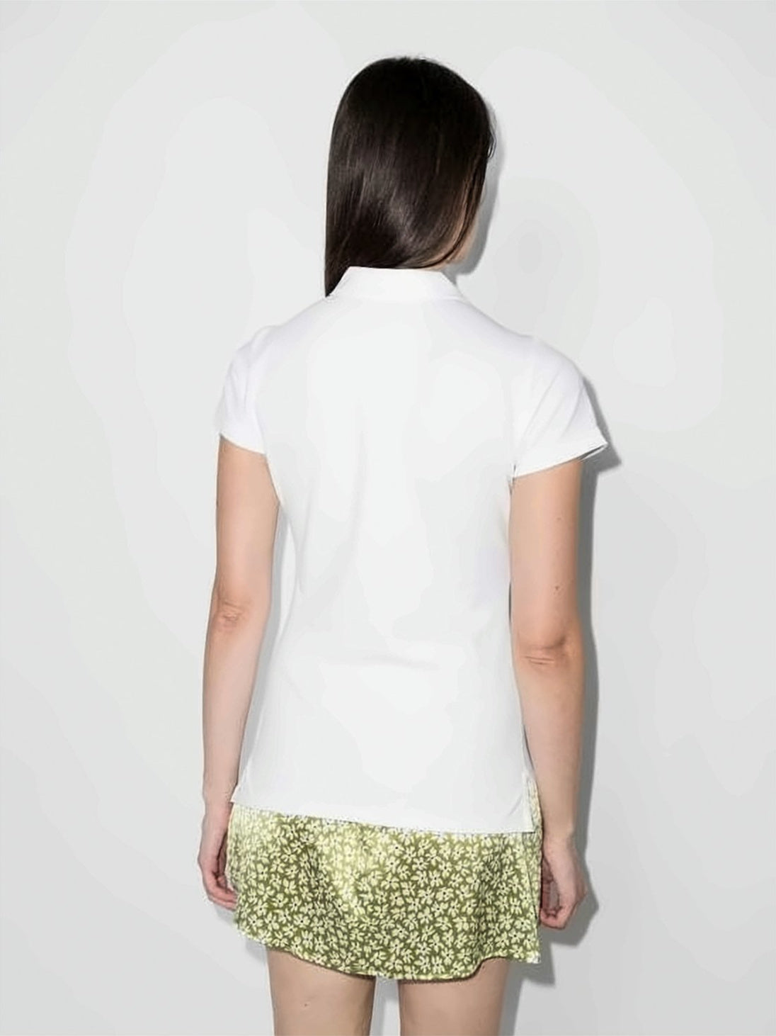 Fitted Short-Sleeve Polo Shirt with Classic Collar