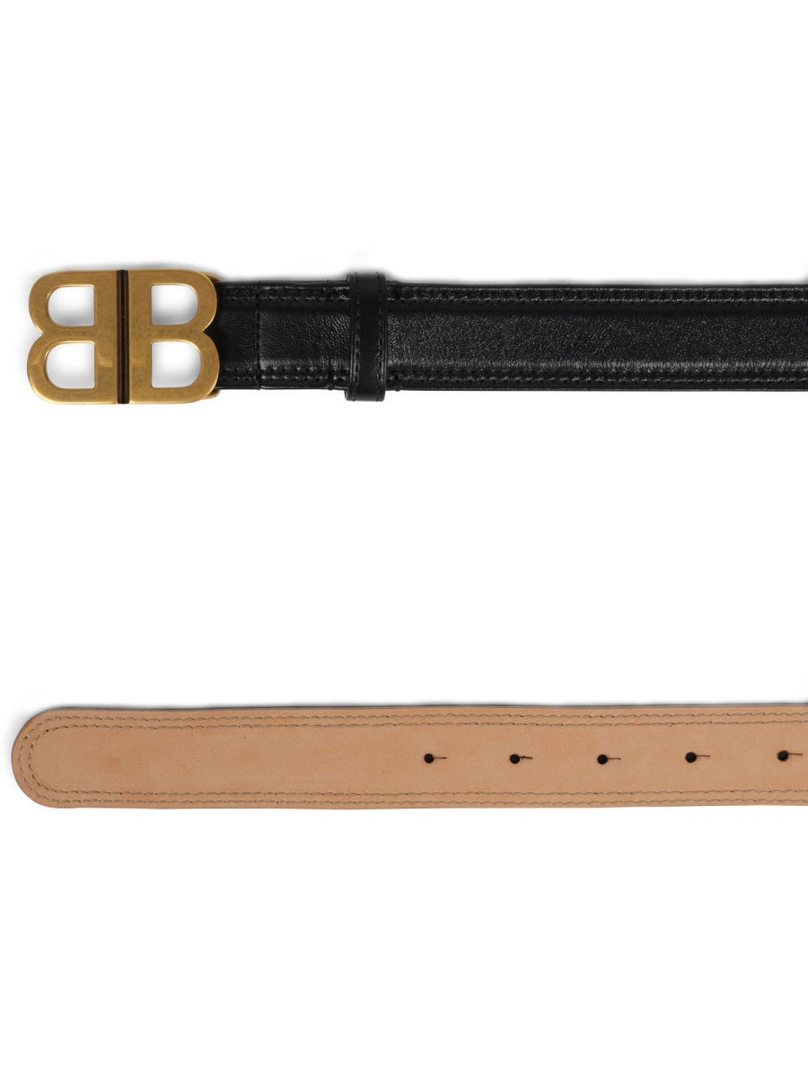 Slim Lambskin Belt With Interlocking Logo Buckle