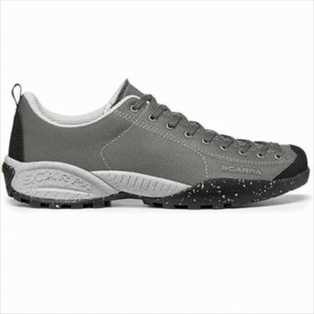 Streamlined Grey Low-Top Sneakers with Lace-Up Front