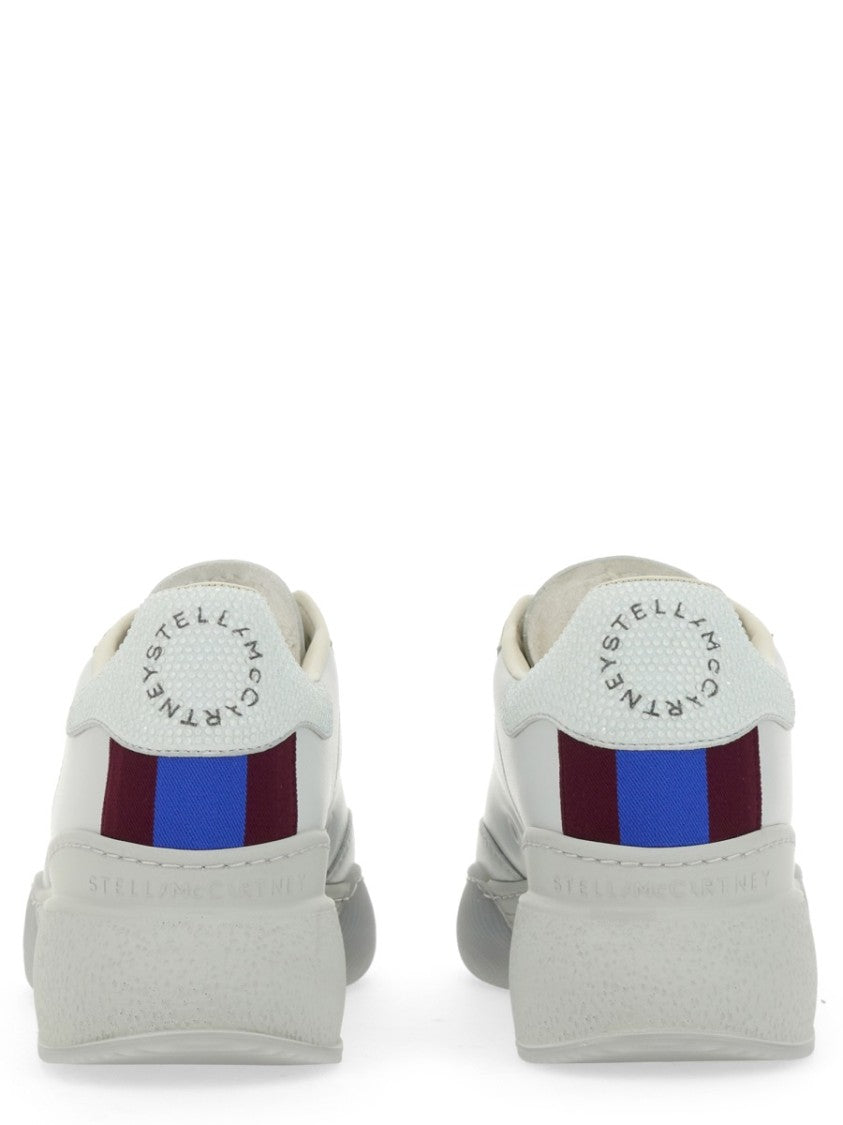 Loop Low-Top Sneaker