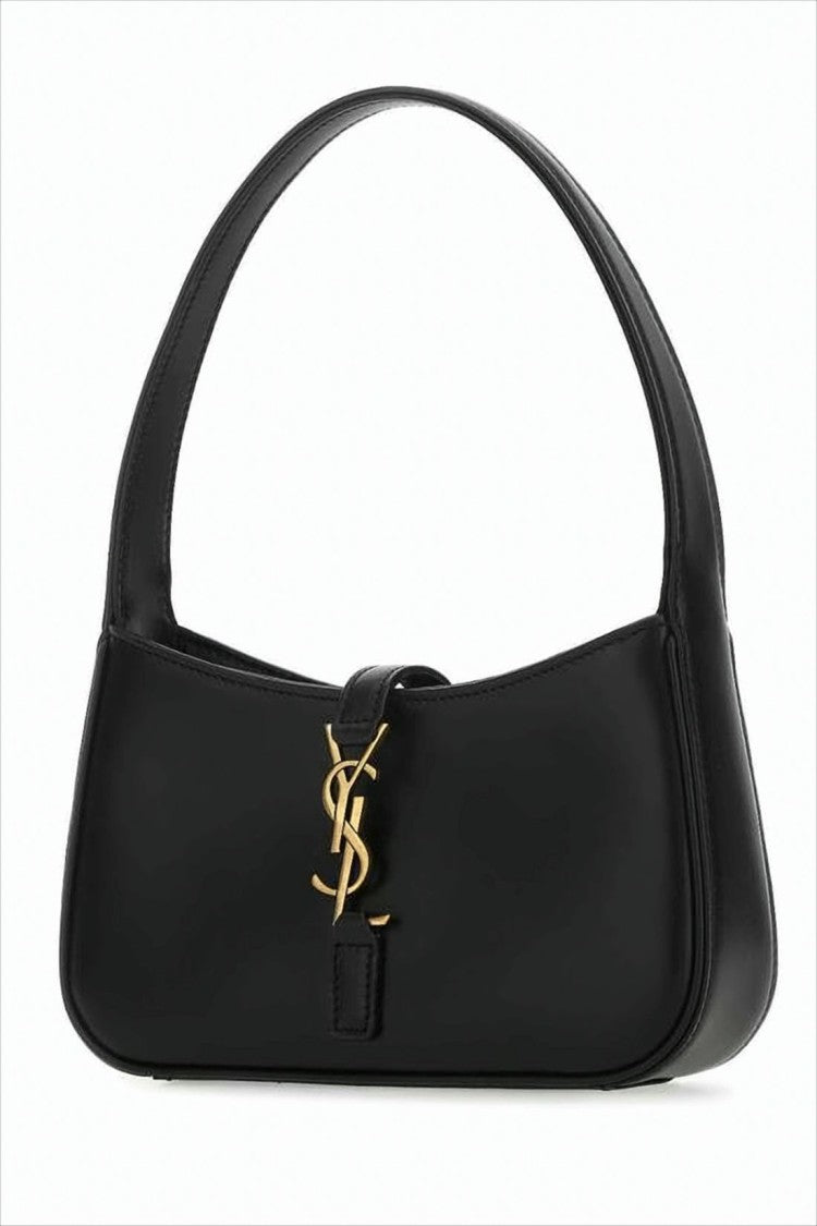 Refined Black Leather Shoulder Bag