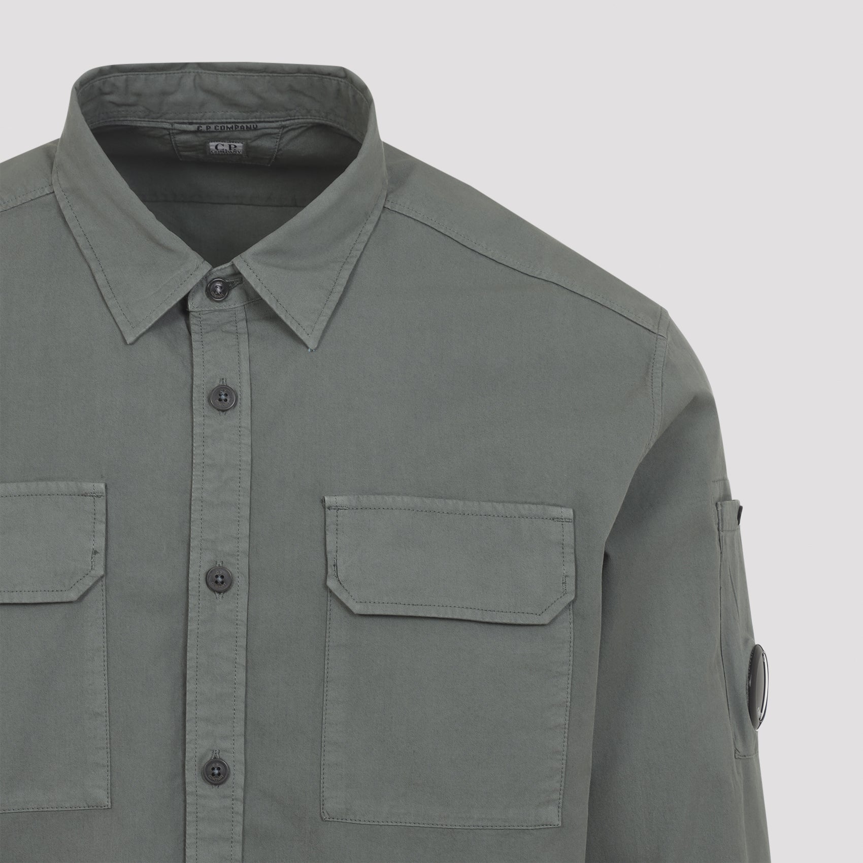 Tailored Button-Down Shirt With Dual Flap Pockets