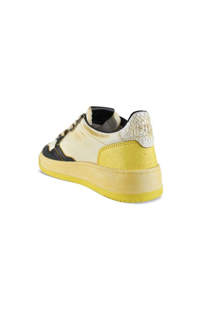 Super vintage sneakers