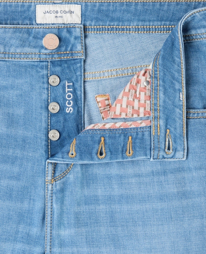Slim Carrot Fit Blue Jeans With Vintage Effect And Fragrant Detail