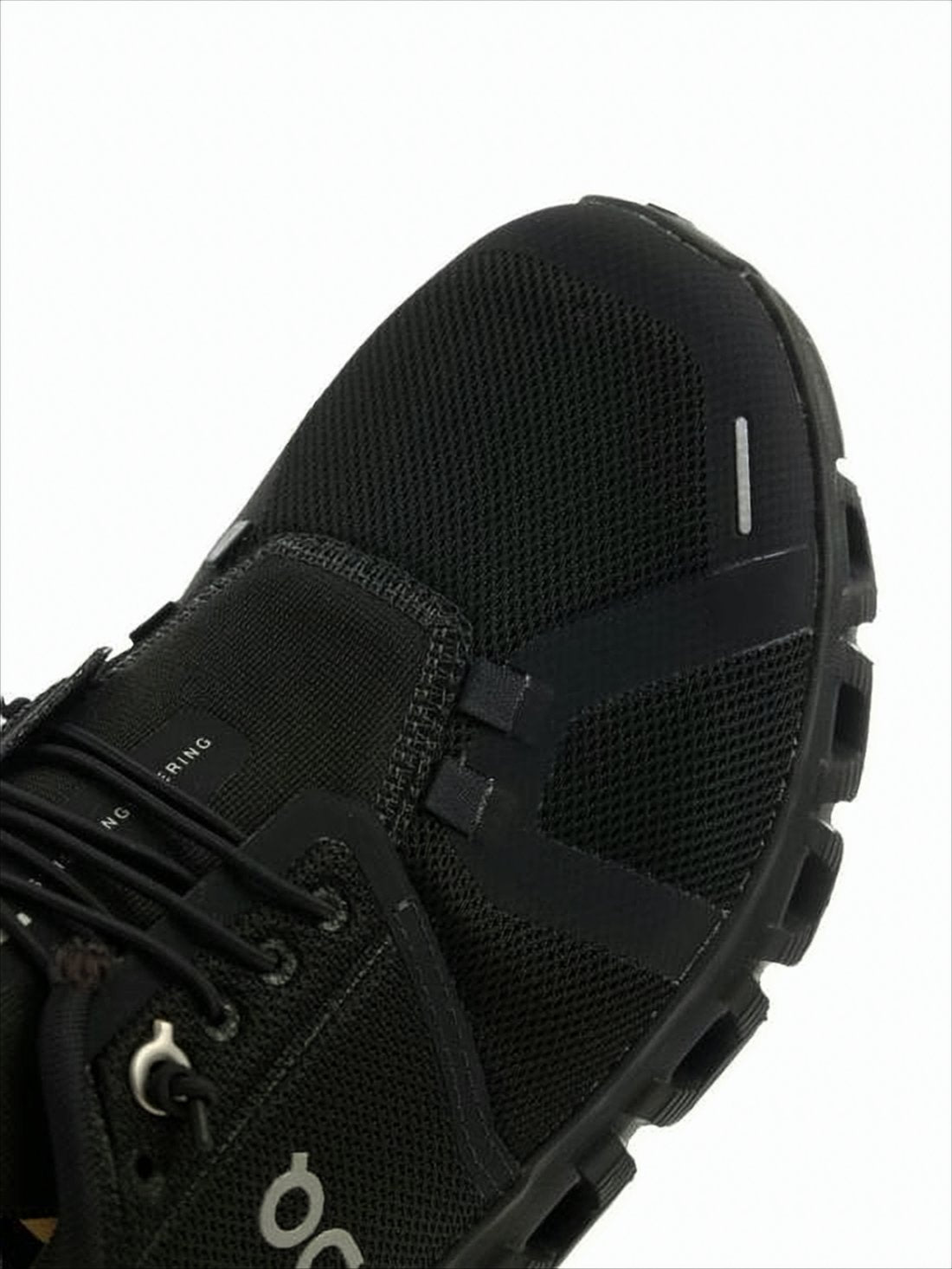 Low-Top Sneakers with Breathable Mesh Upper