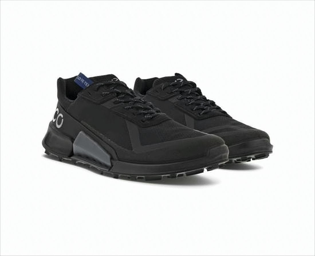 Sleek Black Sneakers with Cowhide Leather