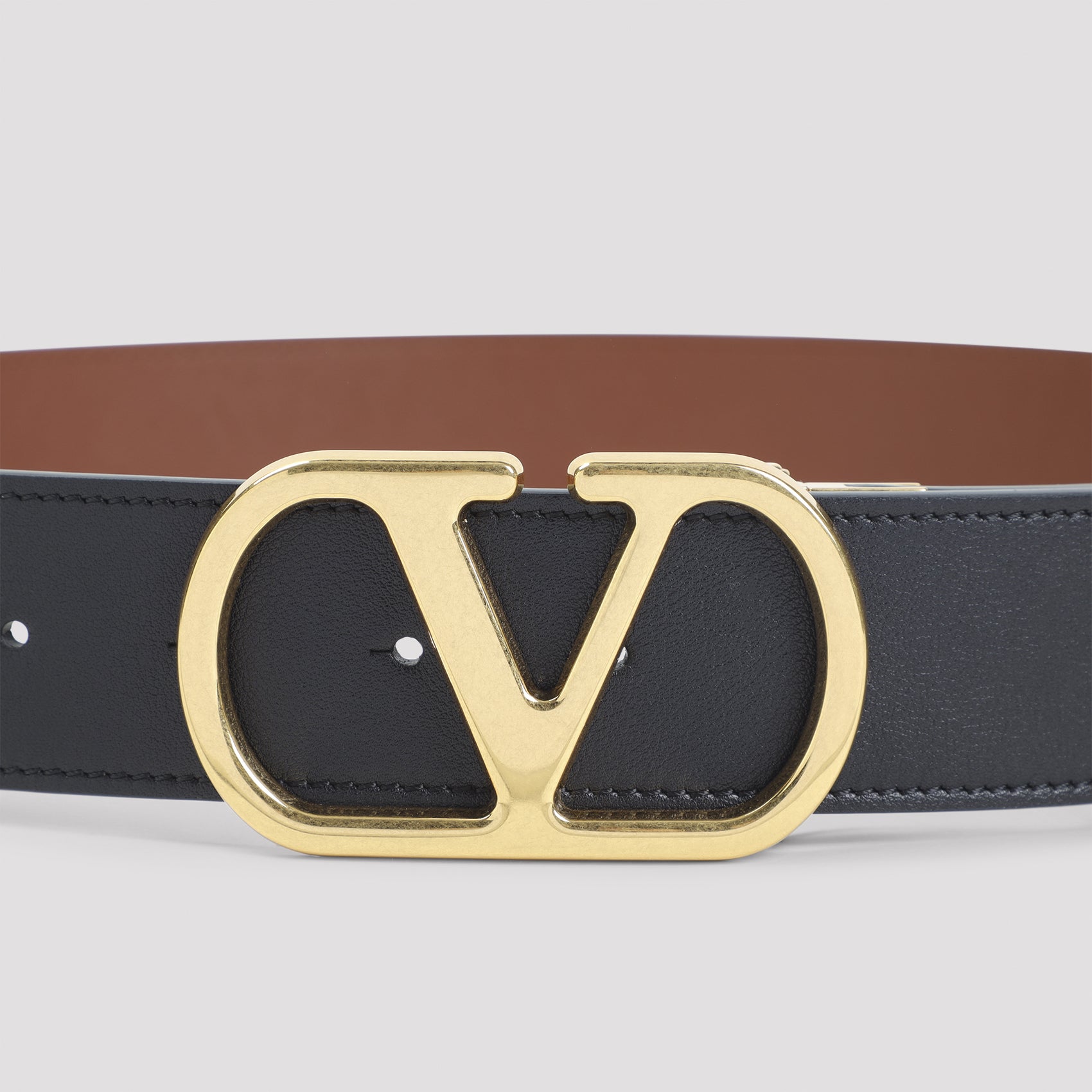 Reversible Calf Leather Belt with Distinctive Gold-tone V-Buckle