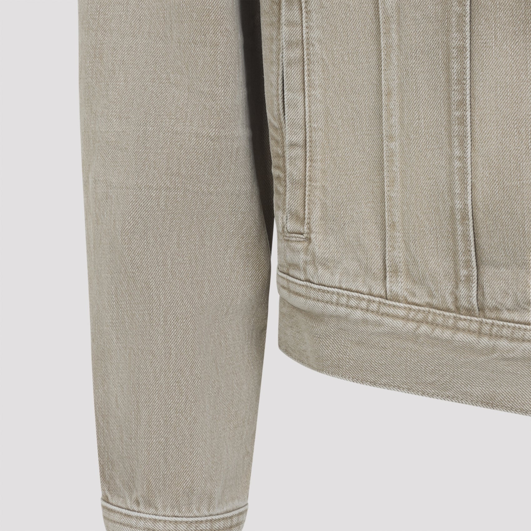 Classic Denim Jacket With Structured Collar