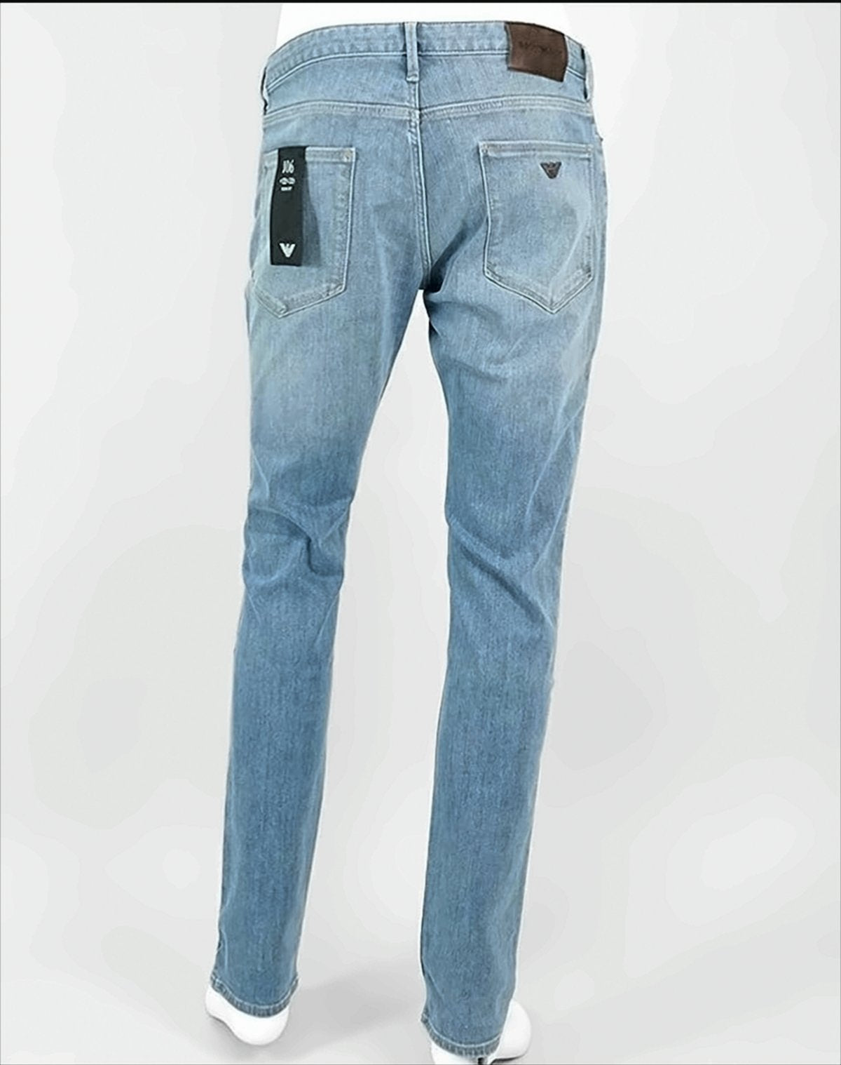 Slim-Fit Light Denim Jeans With Five-Pocket Design