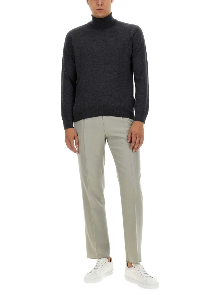 Fitted Grey Wool Turtleneck