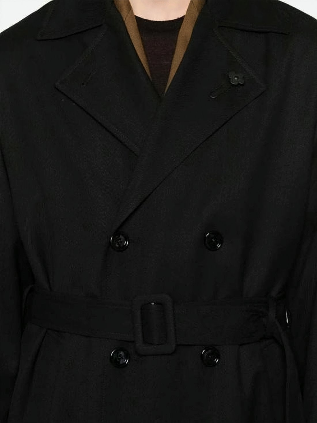 Double-Breasted Wool Coat With Tailored Silhouette