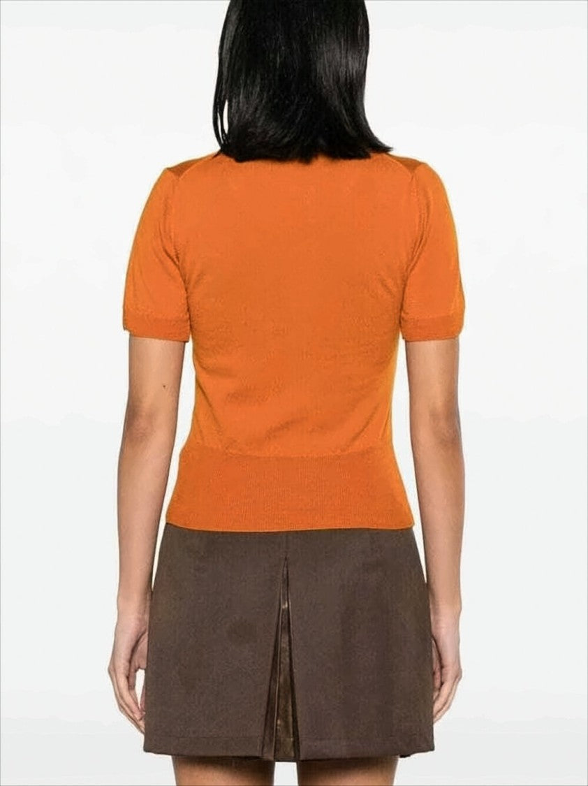 Fitted Short-Sleeved Wool Sweater with Embroidered Emblem
