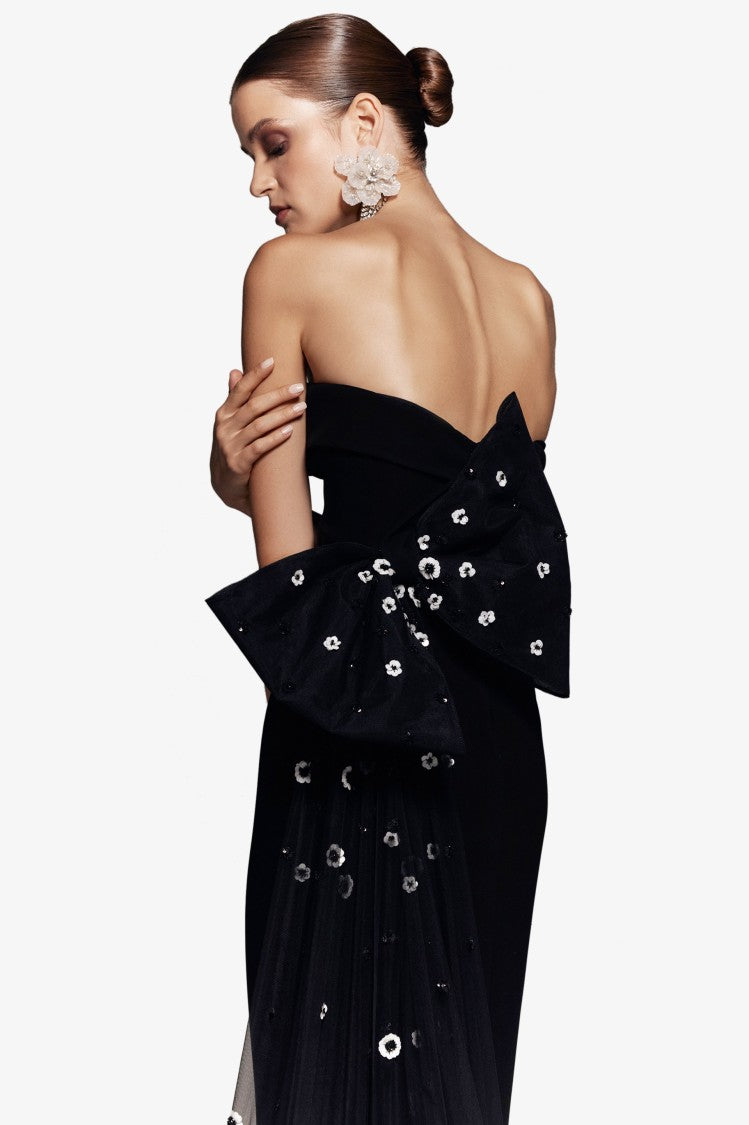 Crepe Off-Shoulder Dress With A Tulle Bow