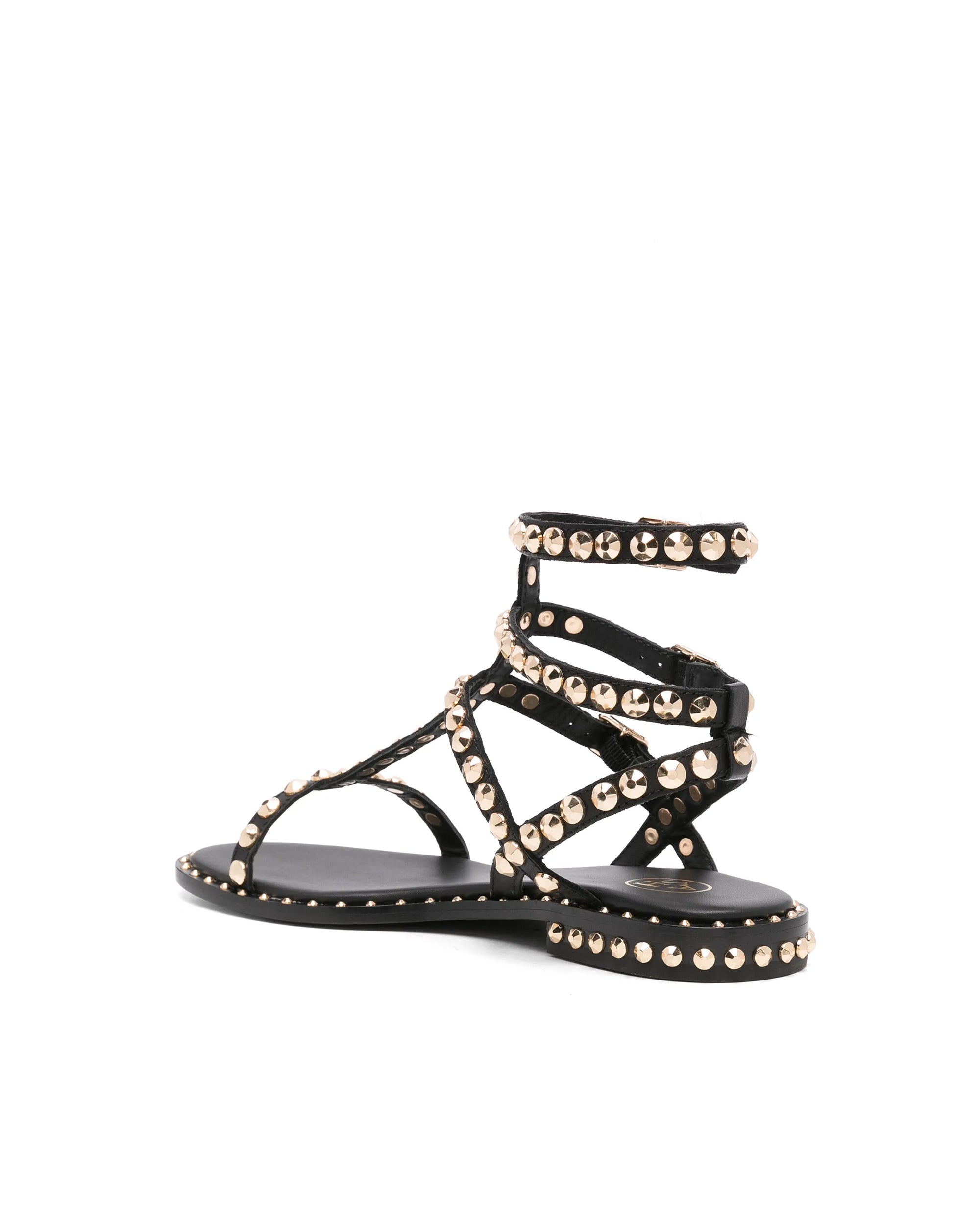 Play Black Sandal