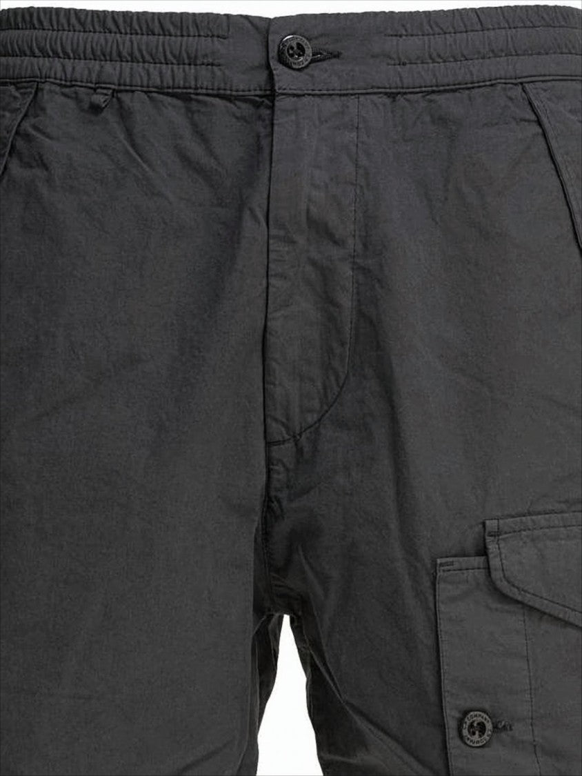 Relaxed Fit Black Shorts with Utility Pockets
