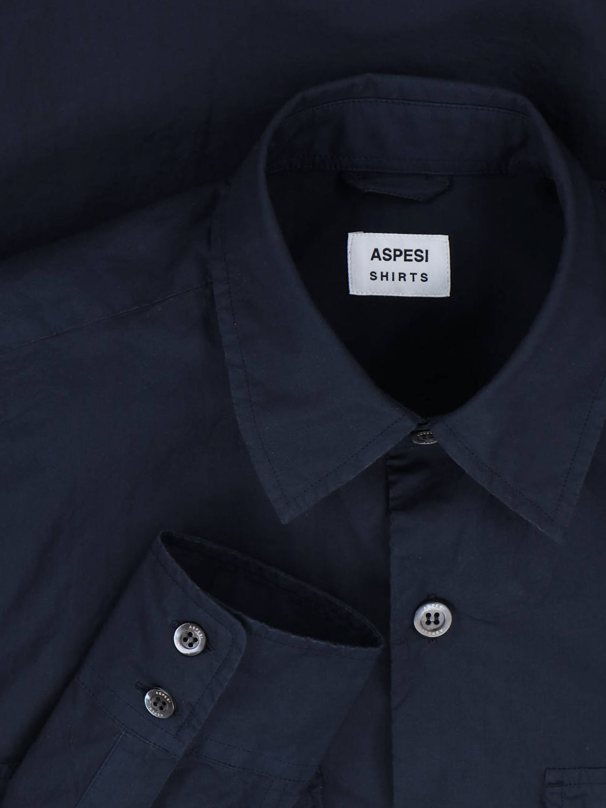 Tailored White Shirt With Button-Down Front And Pointed Collar