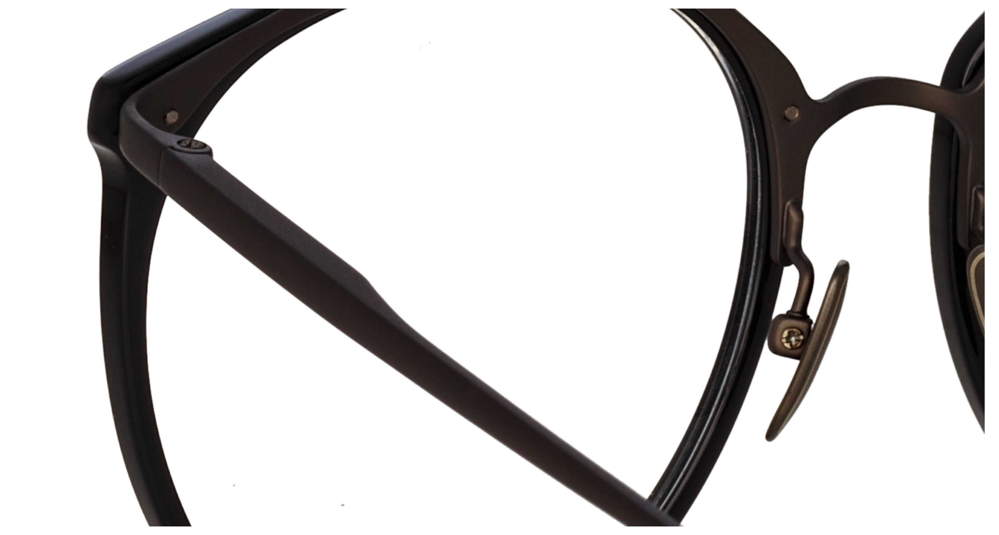 Lfl Rounded Acetate Eyeglasses with Streamlined Temples
