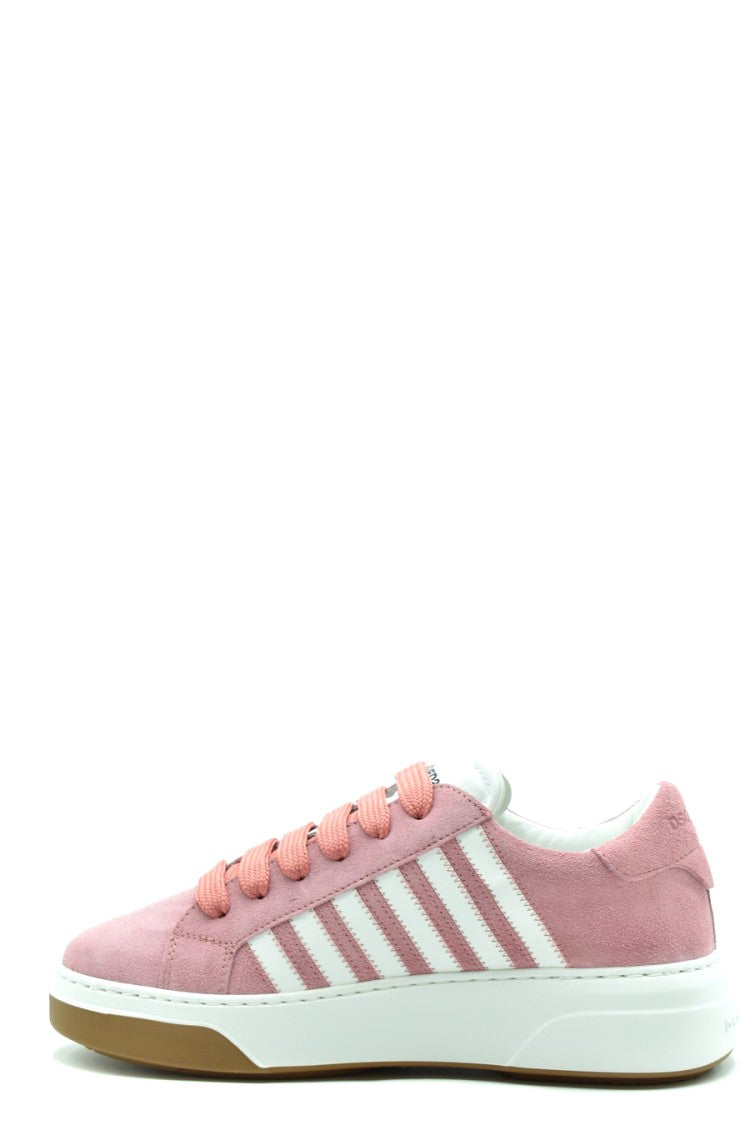 Niskie różowe skórzane sneakersy z białymi akcentami