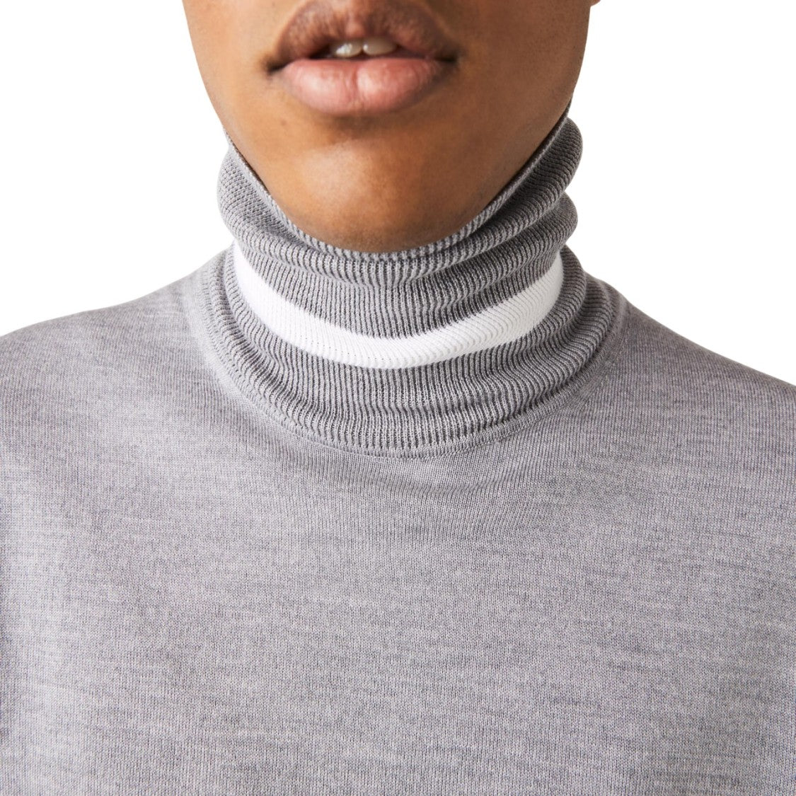 Fine-Knit Grey Sweater With Turtleneck