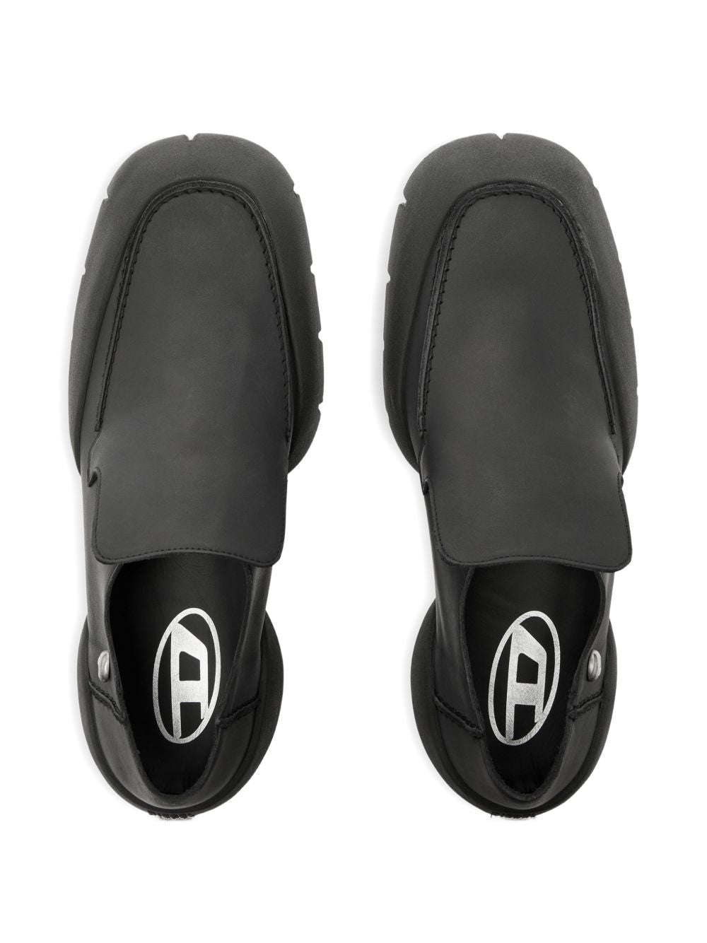 Slip-On Black Flat Shoes With Textured Sole