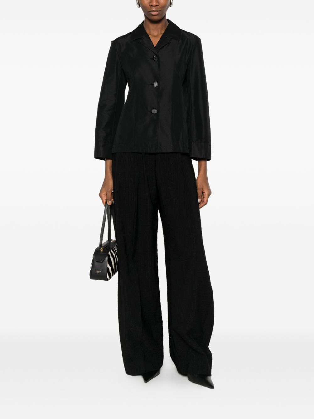 Single-Breasted Black Jacket with Three-Button Closure