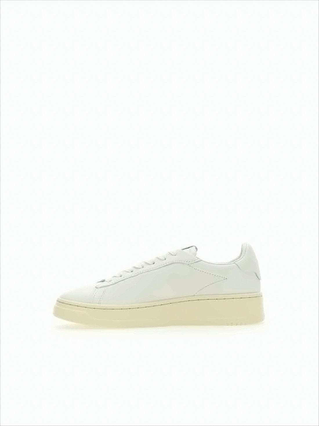 Minimalist Low-Top Sneakers with Subtle Branding