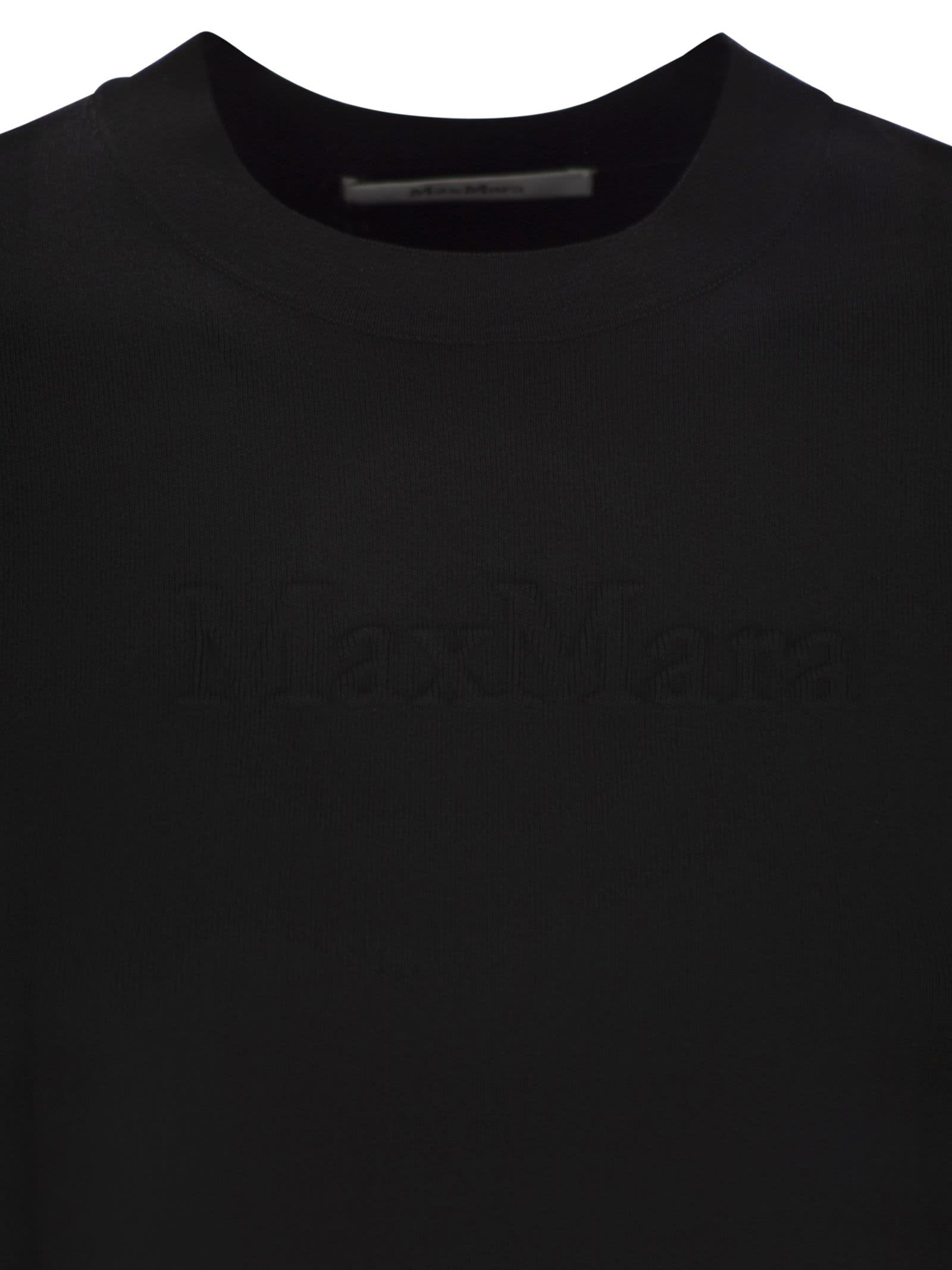 Fitted Short-Sleeved Sweater with Round Neckline