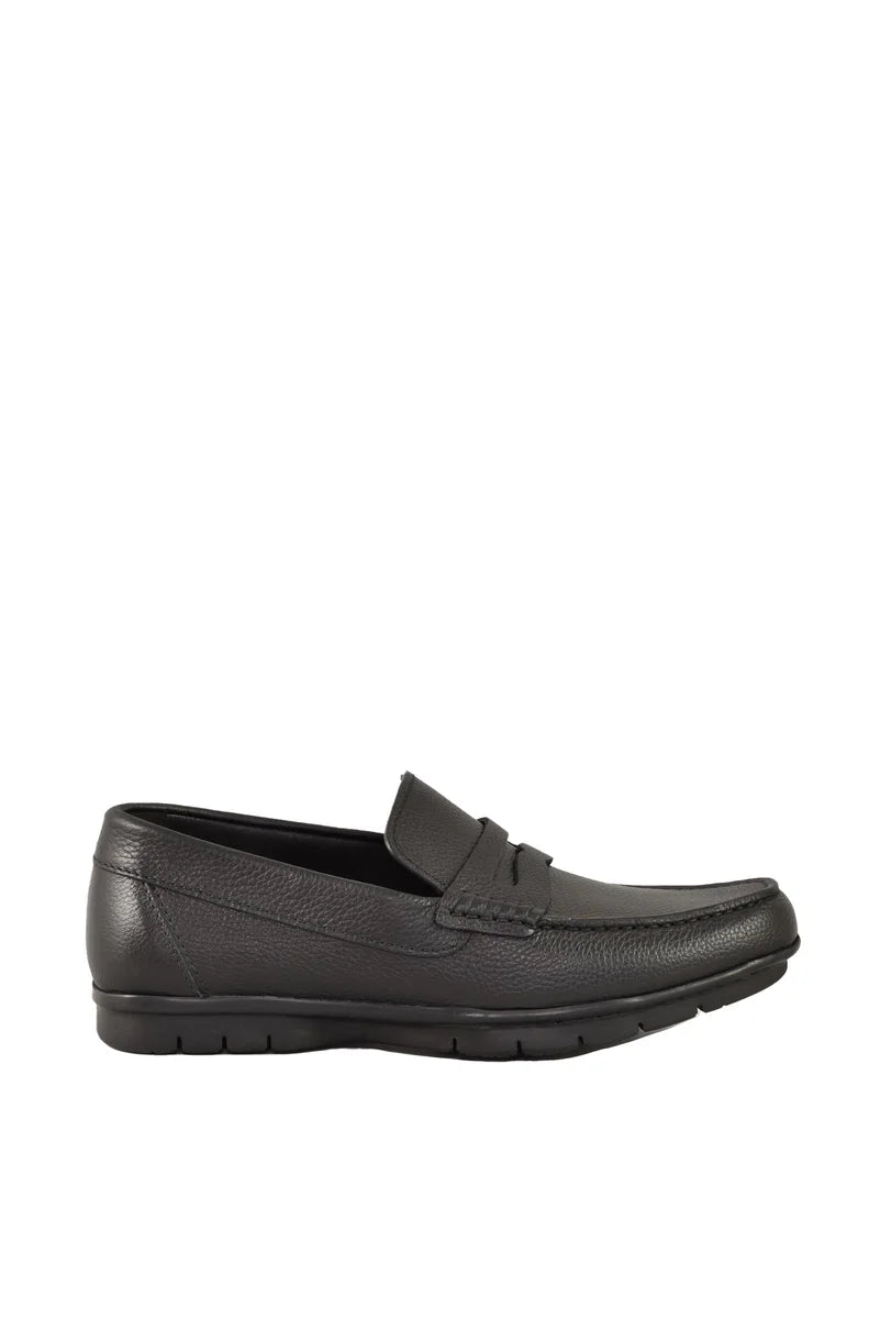 Men's Hammered Leather Loafer - Black