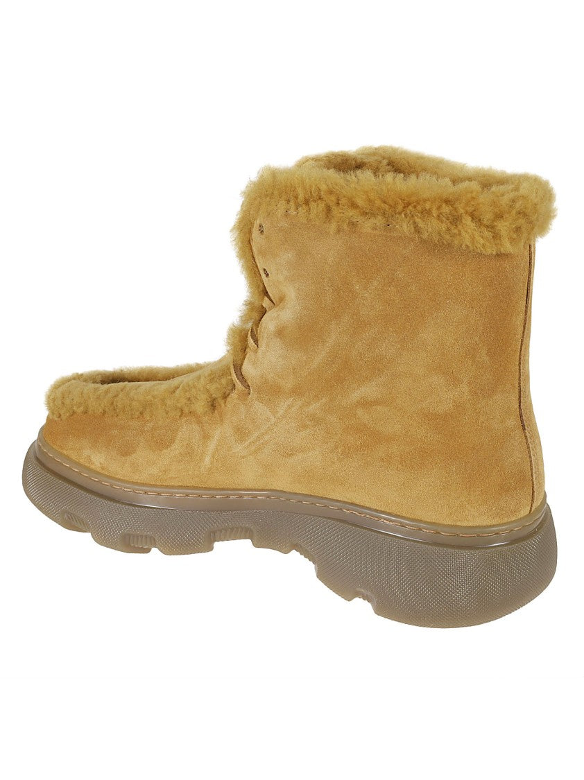 Lace-Up Suede Boots With Shearling Lining