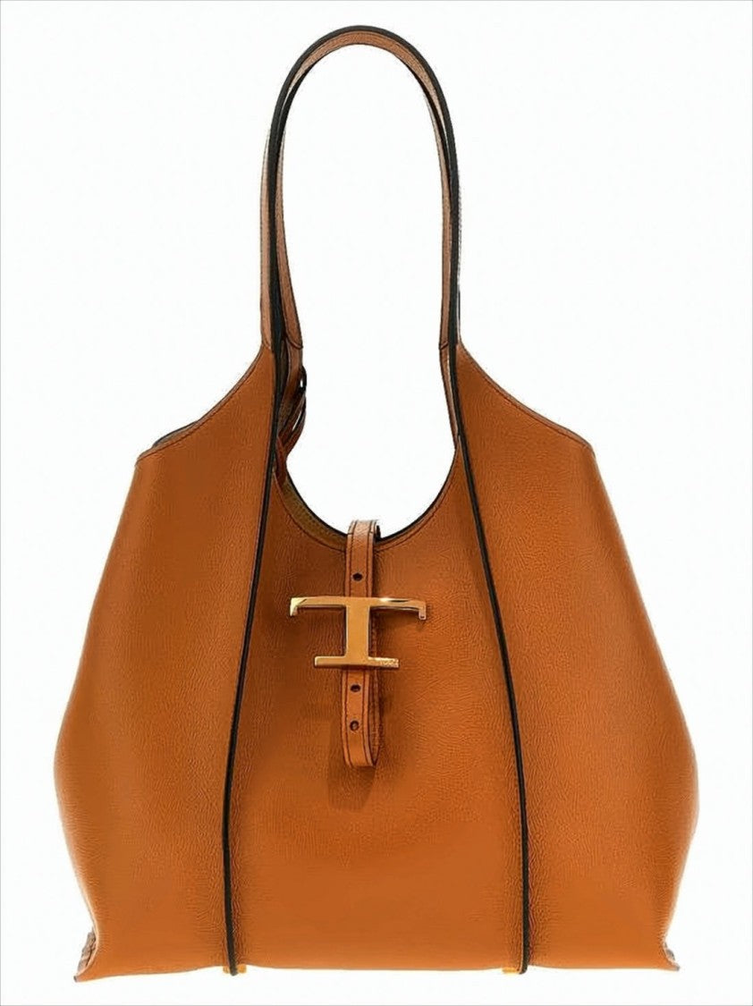 Structured Leather Shoulder Bag With Gold-Tone Buckle