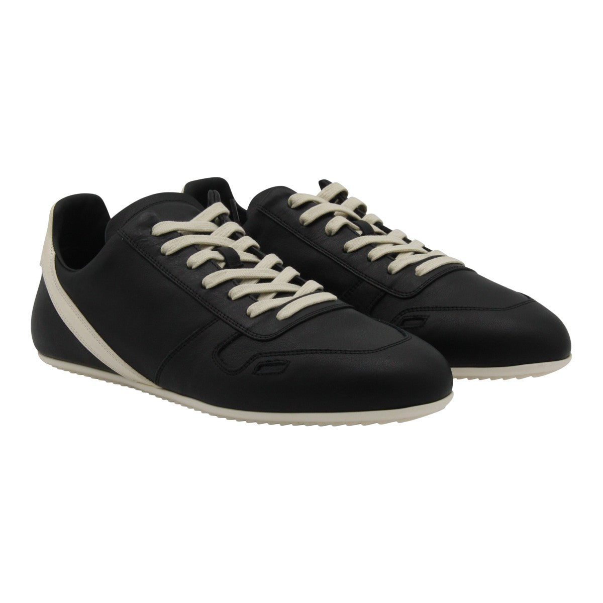 Low-Profile Sneakers with Contrasting Details