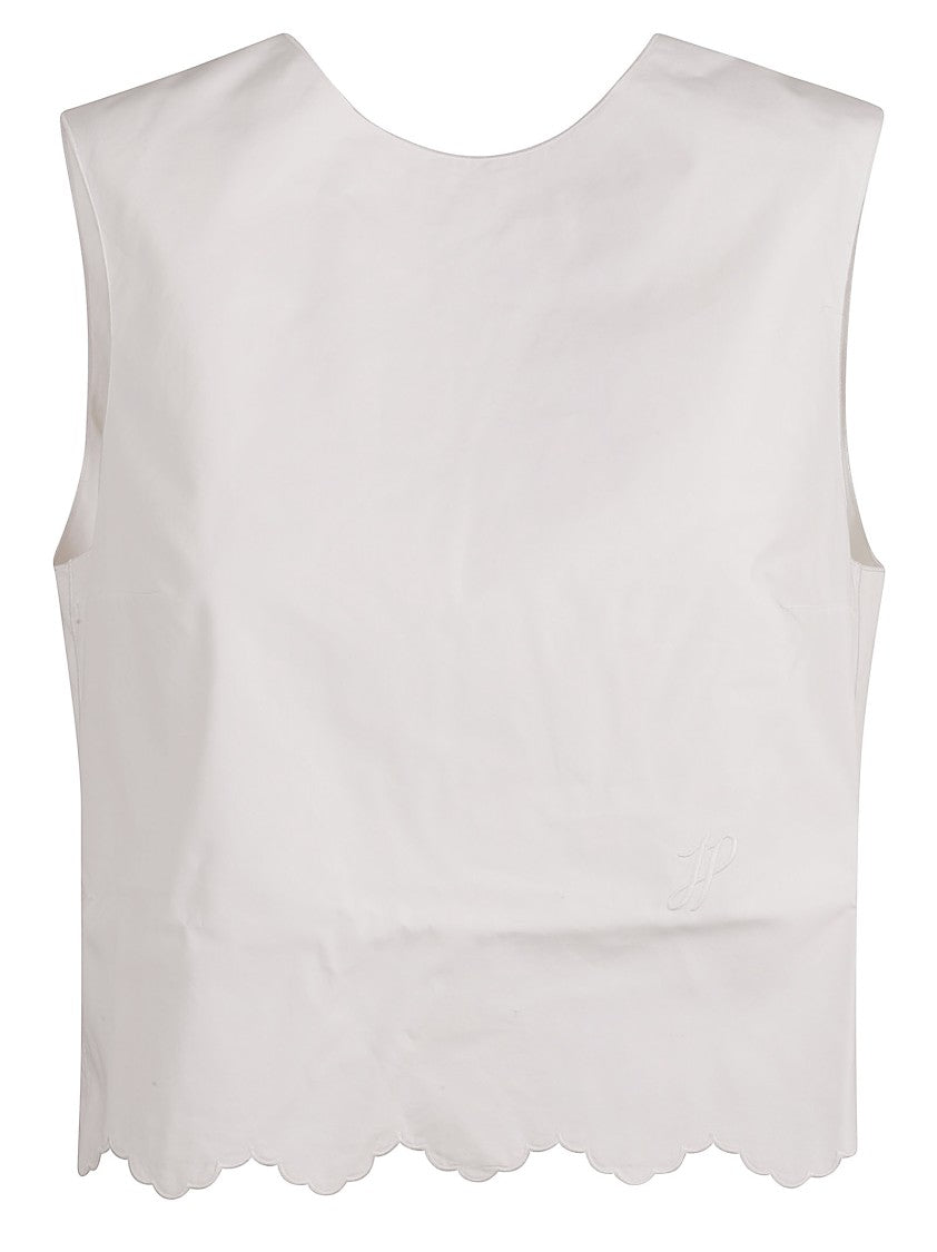 Sleeveless White Top With Scalloped Hem