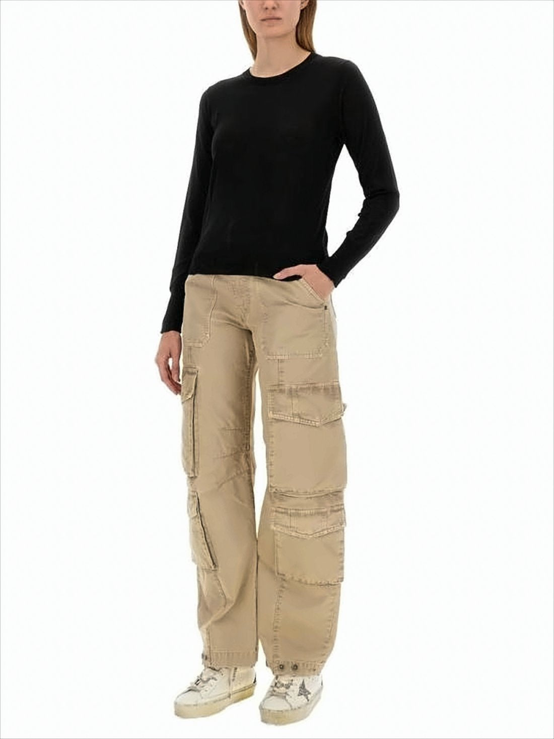 Long-Sleeved Fitted Black Wool Sweater with Star Embellishments