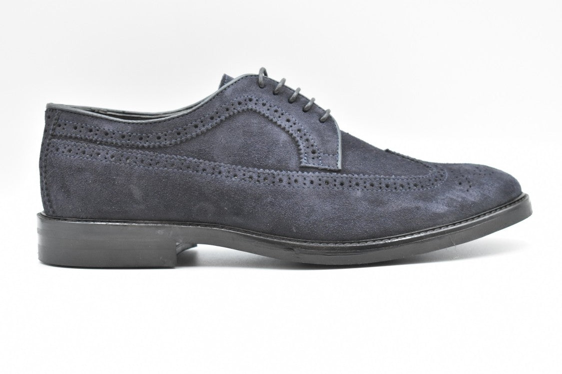 Lace-Up Flat Shoes With Brogue Design