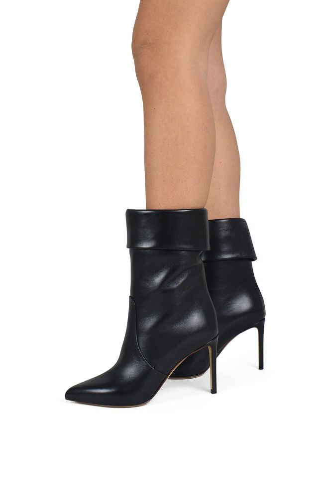 Pointed Toe Stiletto Ankle Boots In Smooth Lamb Leather