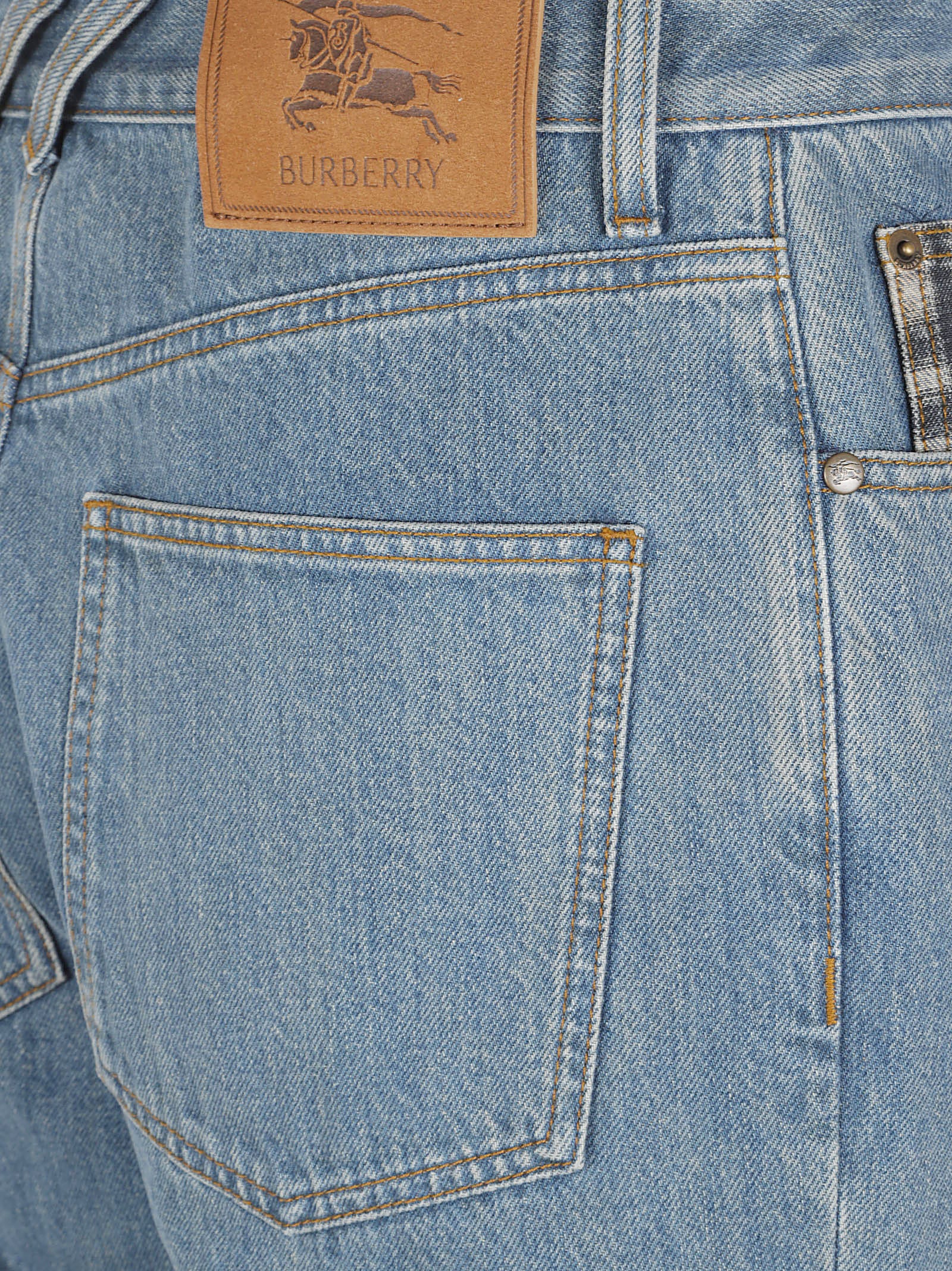 Classic Straight-Leg Denim Jeans with Check Lining