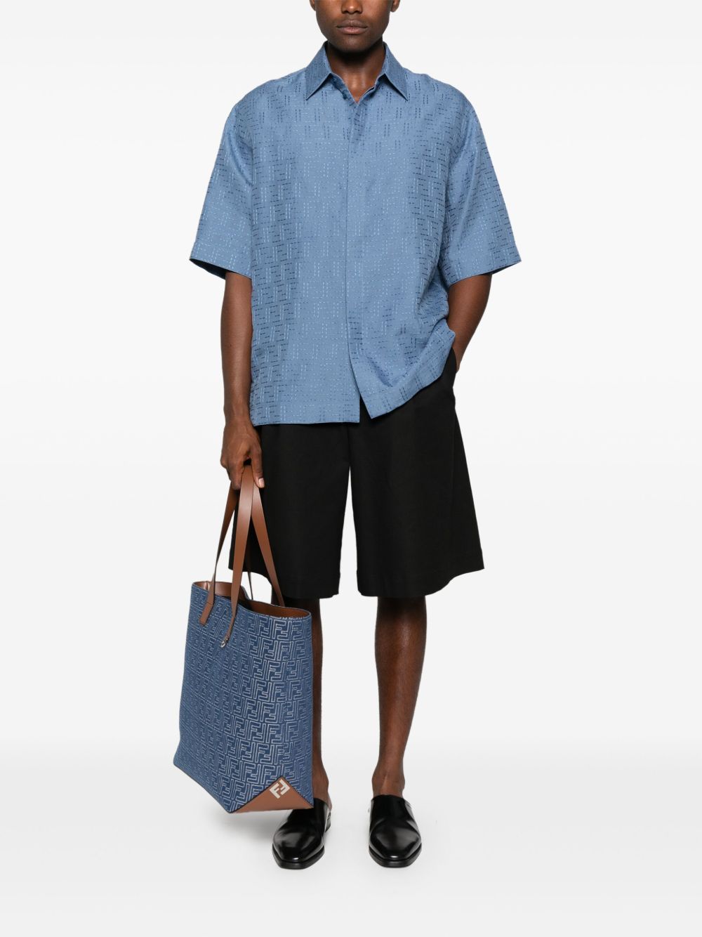 Oversized Short-Sleeved Shirt in Light Blue Linen FF Jacquard