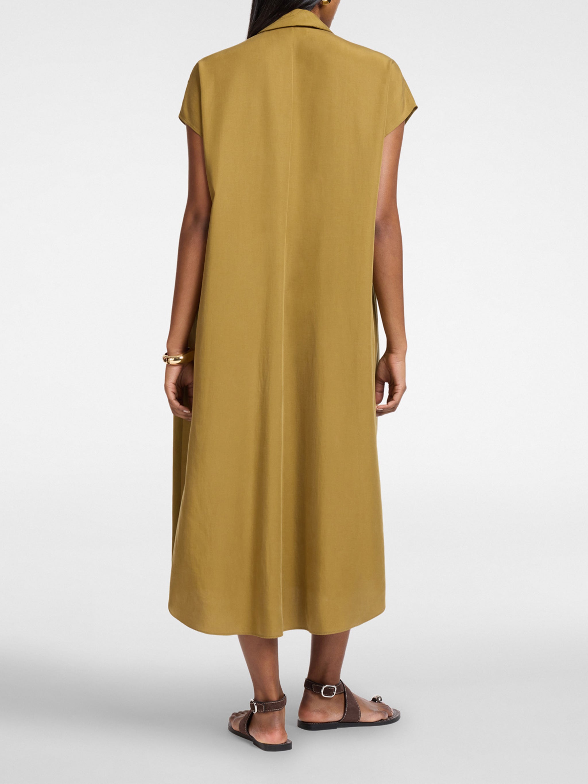 Flowing Midi Classic Collar Relaxed Dress