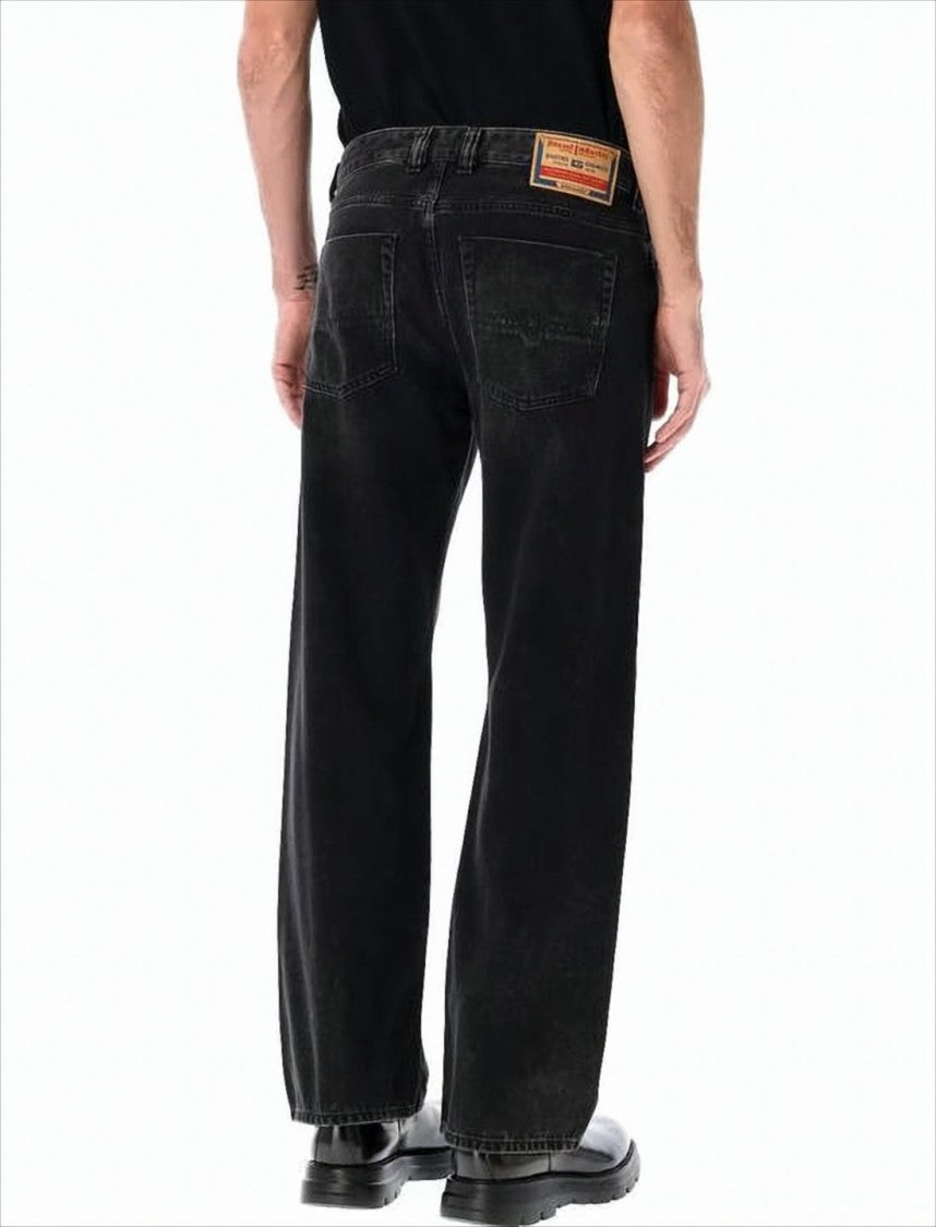 Relaxed Fit Straight-Leg Denim Pants