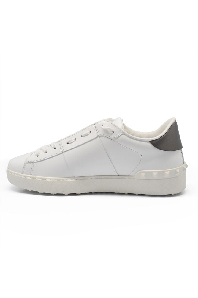 Open Sneakers