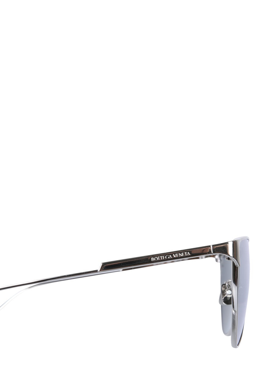 Sunglasses with Washed Mohair Frame and Unique Texture