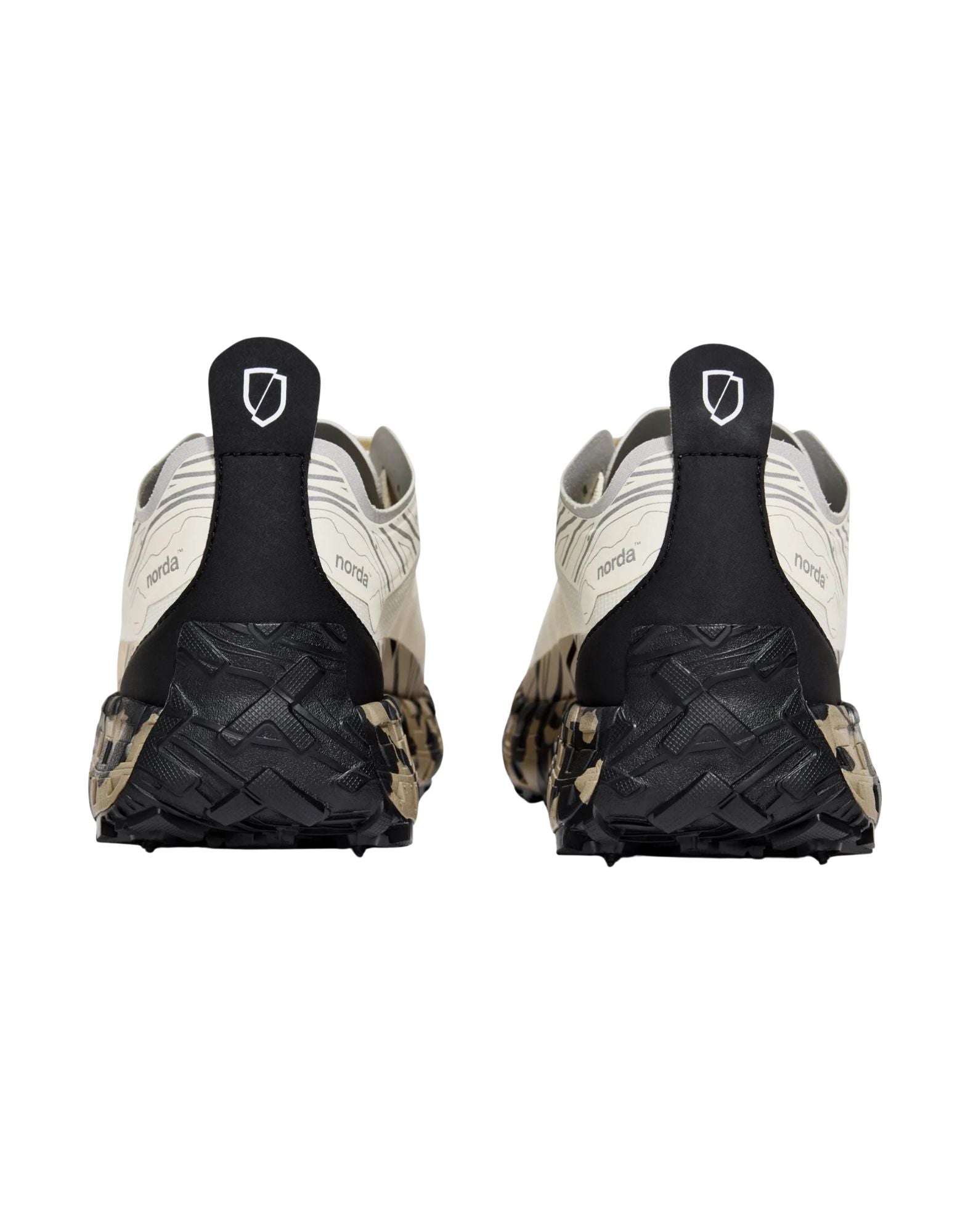 001 M Abyss Trail Running Shoe