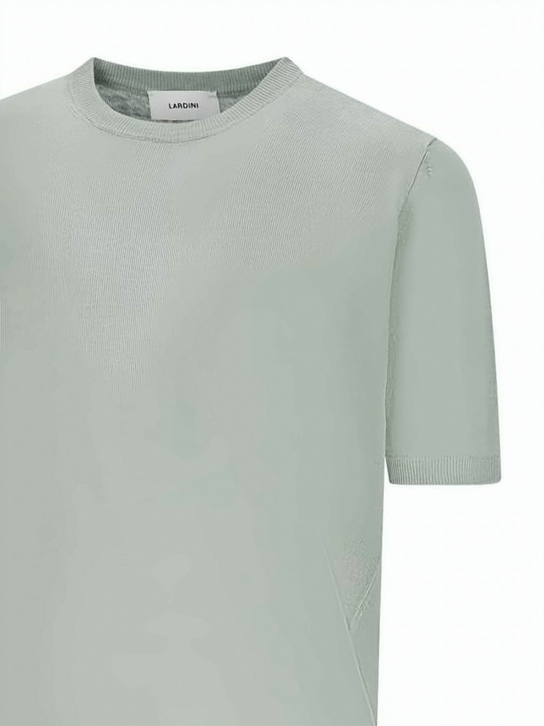 Short-Sleeved Crew Neck Tops