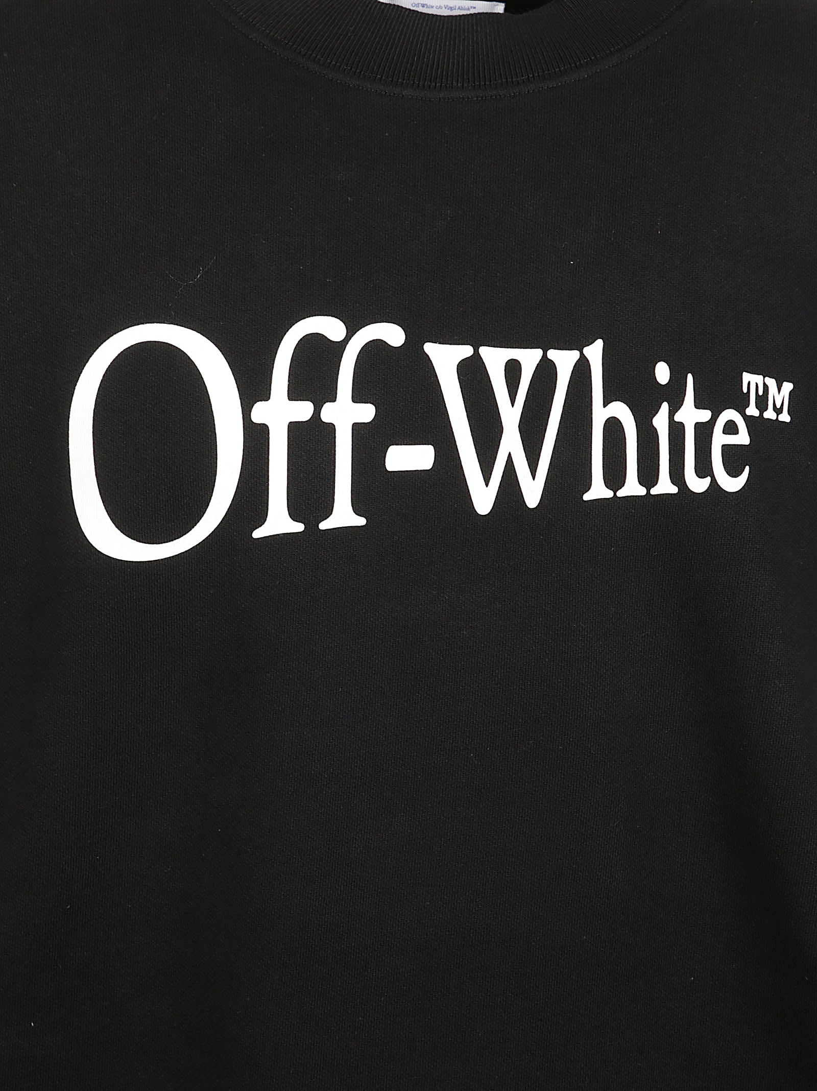 Bluza z okrągłym dekoltem i charakterystycznym logo