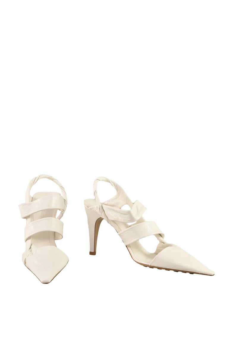 Chanel Pumps - White