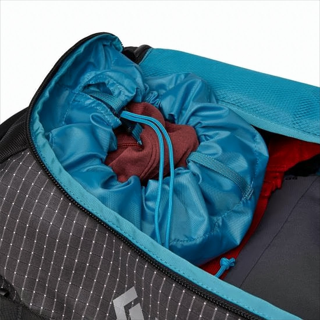 Durable Duffle Bag with Padded Straps